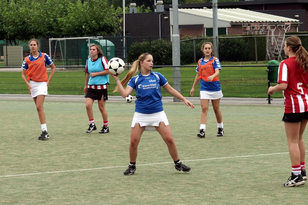 Korfbal B5  21 september-006.jpg